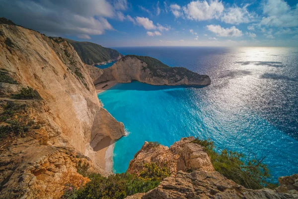 Ohromující pohled na útesy v zátoce vrak — Stock fotografie