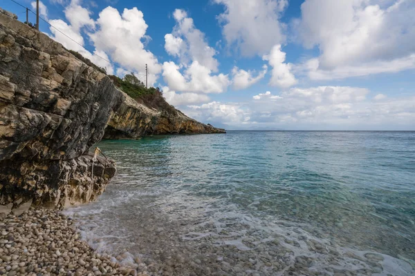 Increíbles aguas turquesas de la playa de Xigia — Foto de Stock