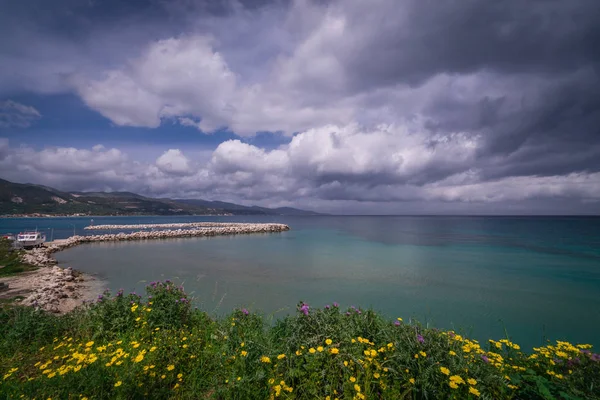 Вид на пляж Алікес на острові Zante — стокове фото