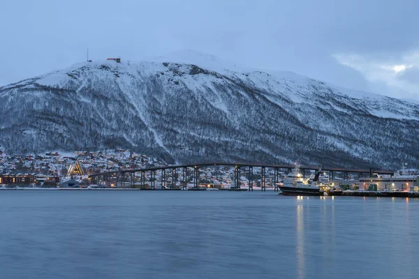 Port i przystań w Tromso — Zdjęcie stockowe