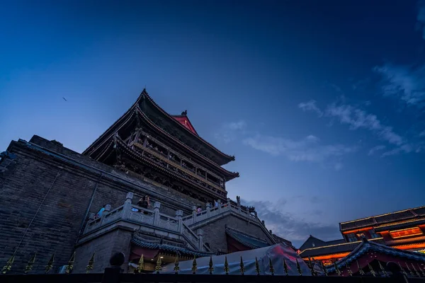 Monument Xian Bell Tower au crépuscule — Photo