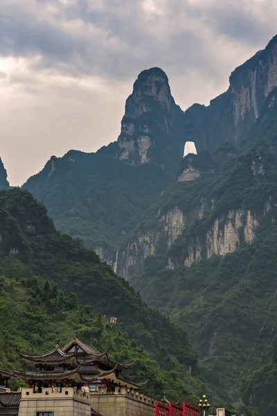 Будівельний Вхід Ділянки Гори Тяньмень Національного Парку Чжан Яджі Провінція — стокове фото