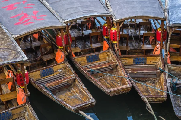 Feng Huang China Agosto 2019 Fechar Velhos Barcos Turísticos Históricos — Fotografia de Stock