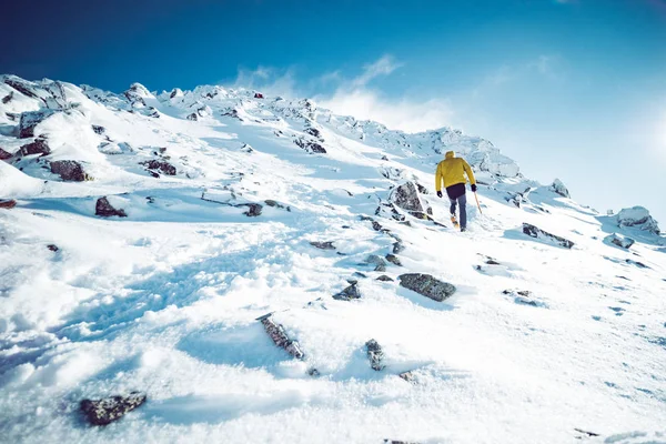 겨울에 등산 — 스톡 사진