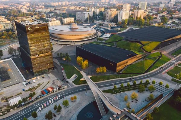 Krásný východ slunce nad město centrum Katovice — Stock fotografie