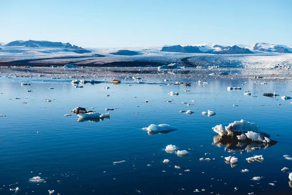 Glaciala lagunen på Island — Stockfoto