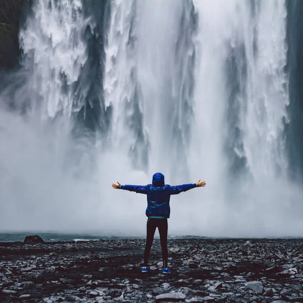 Wasserfall in Island — Stockfoto