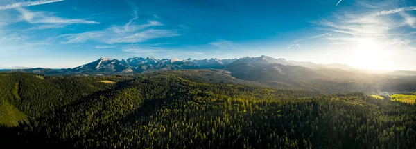 Um panorama das montanhas Tatra na Polônia — Fotografia de Stock