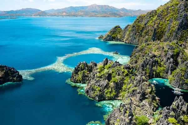 Filipinler Coron Adası muhteşem manzara — Stok fotoğraf