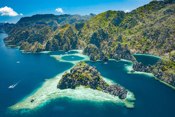 Paisagem espetacular da ilha de Coron nas Filipinas — Fotografia de Stock