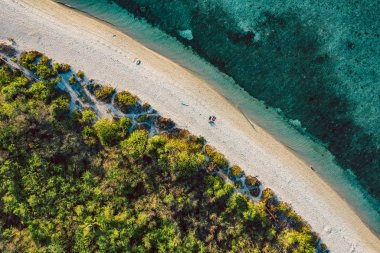 Tropikal peyzaj üstten aşağı görünümü