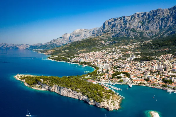 Fantastiske ciity of Makarska i Kroatien - Stock-foto