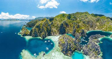 Filipinler Coron Adası panoramik manzara