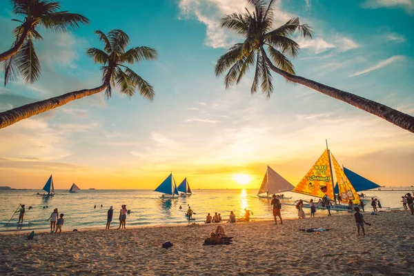 Epicki zachód słońca na Boracay, Filipiny — Zdjęcie stockowe