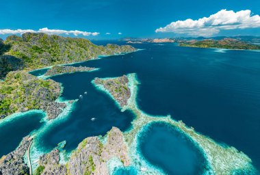 Filipinler Coron Adası panoramik manzara