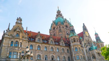 Hannover City Hall yazın güneşli havalarda