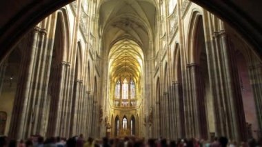 Prag kilise görünüm içinden