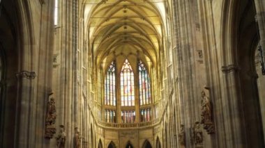 Prag kilise görünüm içinden