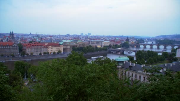 Praha večerní výhled na město