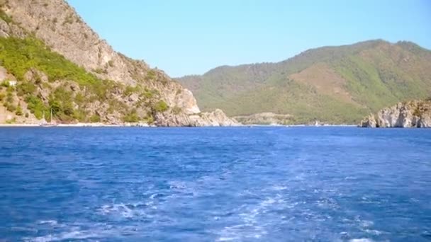 Turquie : vue sur la mer Égée et la montagne — Video