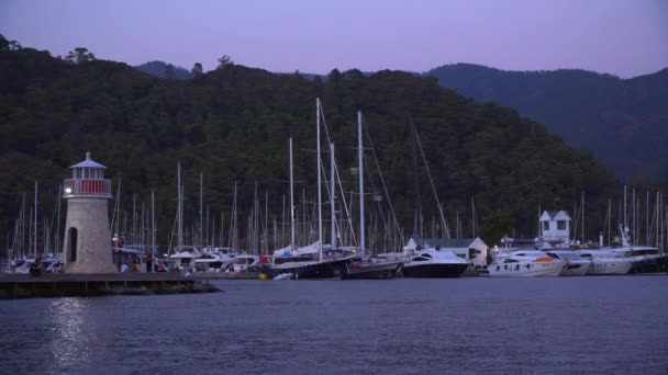 Turquía: vistas de la noche de la ciudad y el mar — Vídeos de Stock