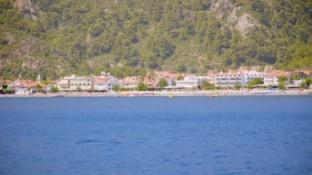 Turcja: Morze Egejskie i widokiem na góry — Wideo stockowe