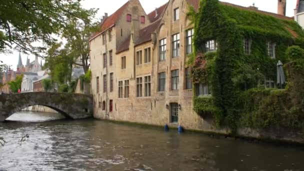 A város Bruges Belgiumban megtekintése — Stock videók