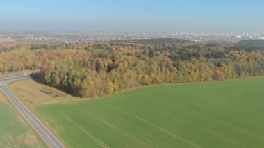 Belarus, Minsk bölgesi sonbahar, havadan görünümü.
