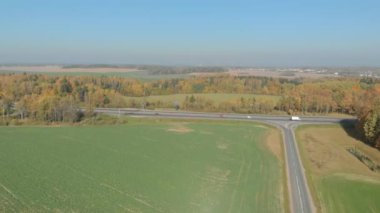 Belarus, Minsk bölgesi sonbahar, havadan görünümü.