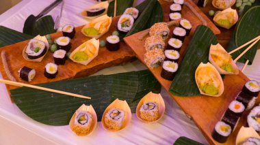 lüks Restoran kapalı açık büfe gıda catering