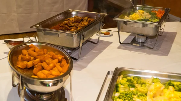 Buffetten worden prachtig op de tafel — Stockfoto