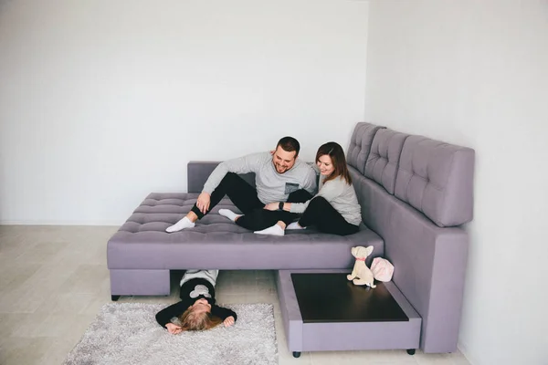 Happy Parents Daughter Spending Time Together Home — Stock Photo, Image