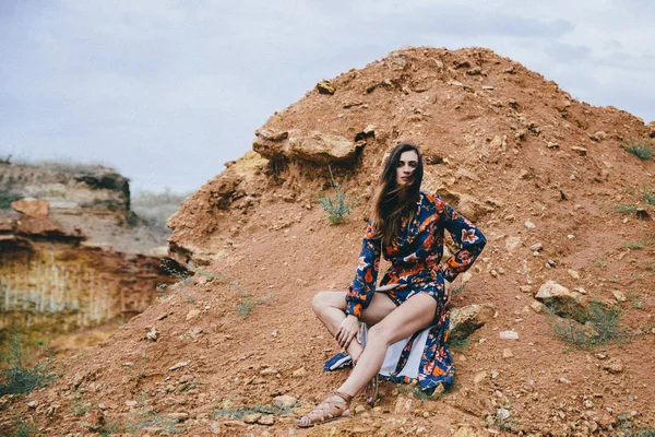 Woman Beautiful Dress Posing Sand Pile Background — Stock Photo, Image