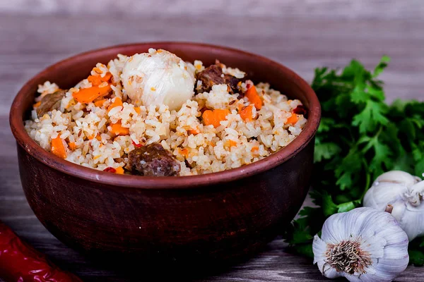 Dana eti ile gerçek özbek pilavı