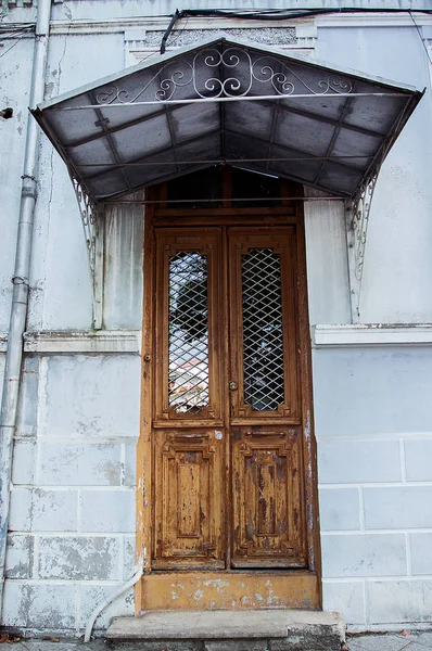 Interesting Handmade Door Design — Stock Photo, Image