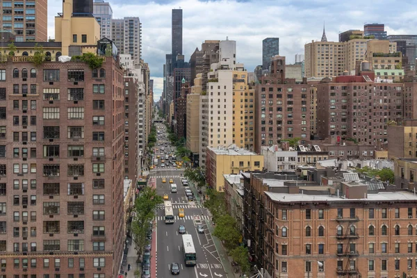 New York City Uitzicht Vanaf Roosevelt Island Tramway Gele Taxi — Stockfoto