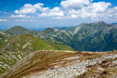 Yatay Batı Tatra Dağları'nın. Baraniec tepe görünümünden, Slovakya'da bir dağ. Slovak Tatras, doğa yürüyüşü.