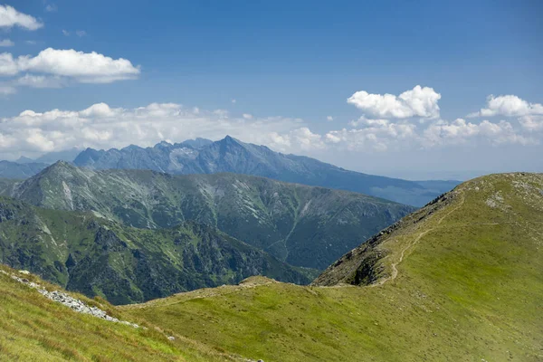 Paisagem Tartra Ocidental Trilha Para Pico Montanha Baraniec Eslováquia Tatras — Fotografia de Stock