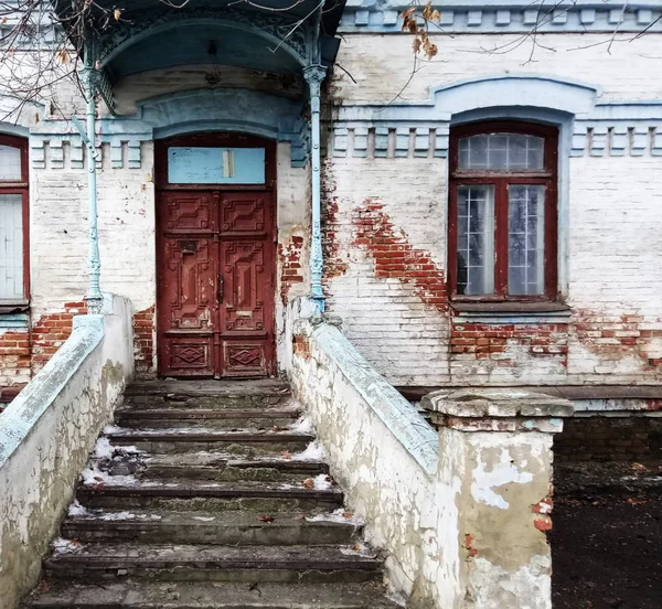 Restoration of an old building. Old european architecture.