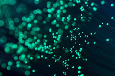 Fiber optik yeşil, bokeh ile yakından