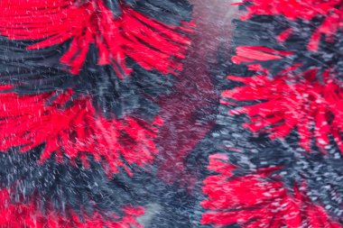 Otomatik oto yıkama eylem. Oto yıkama kavramı. Otomatik teknoloji