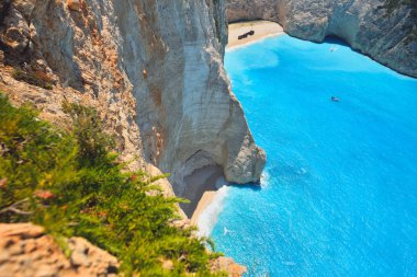 Ünlü batık defne, Navagio plaj, Zakynthos adası, Yunanistan. Gezegendeki en popüler yerlerden biri