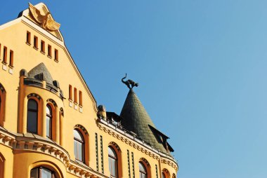 Riga 'nın Eski Kasabasında Cat' in evi