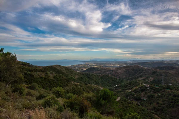 Paesaggio Vista Delle Montagne Del Mare Dal Ponte Osservazione Della — Foto Stock