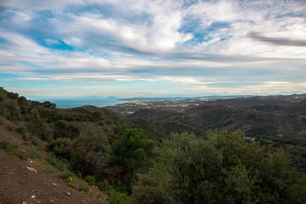 Paesaggio Vista Delle Montagne Del Mare Dal Ponte Osservazione Della — Foto Stock