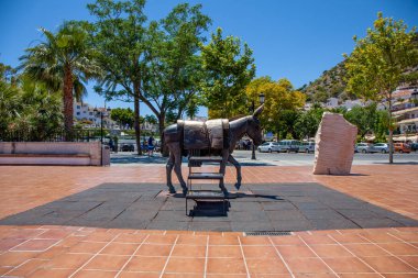 Eşek Heykeli. Mijas köyünün sembolü. Mijas, Costa del Sol, Endülüs, İspanya. Çekilen fotoğraf 20 Haziran 2019.