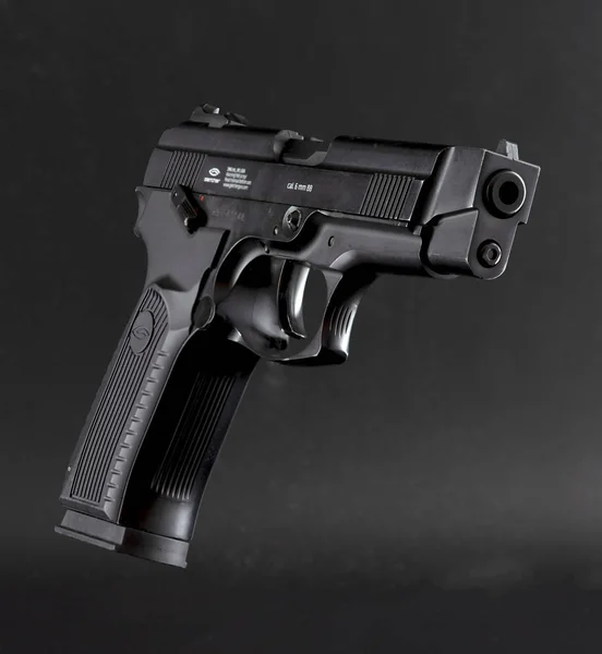 Airsoft kurşun arka plan hayat stylestrike topu silah siyah arka plan üzerine