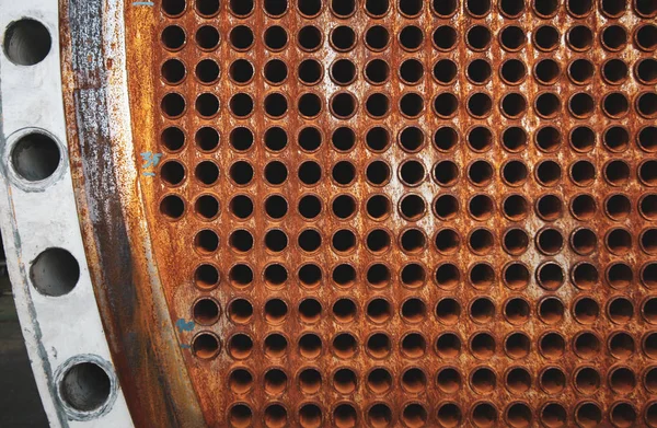 Hoja de tubo de óxido del intercambiador de calor para el mantenimiento, el agua — Foto de Stock