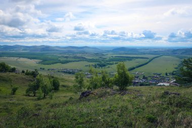 Güney Ural Kurkak Dağı, Bashkiriya, Rusya Federasyonu yakınındaki manzaralı panoramik manzaralı