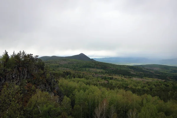 Γραφική Θέα Της Σειράς Uraltau Και Arvyakryaz Mount Ural Νότια — Φωτογραφία Αρχείου